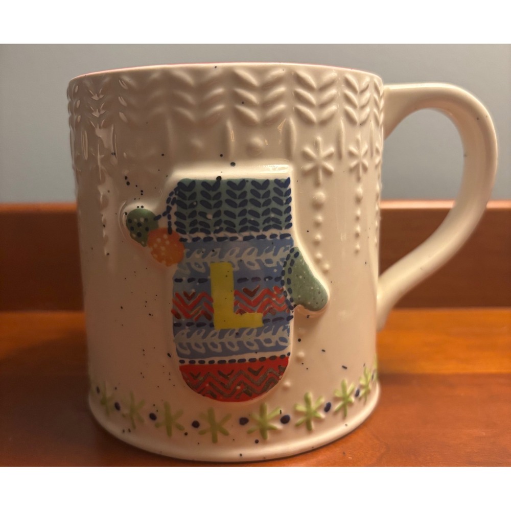 Anthropologie Letter L Mitten Mug Cream Red Speckled Holiday Christmas Gift‎ - Picture 2 of 8